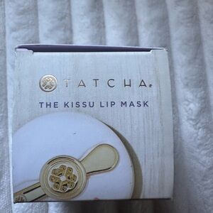 Tatcha Kissu hydrating and plumping Lip Mask